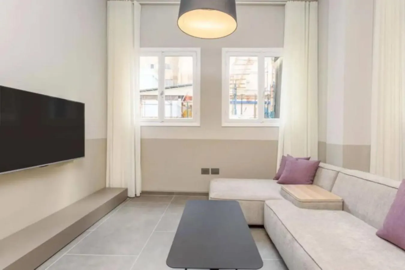 Steps 1Br In Gemmayze Beirut Apartment