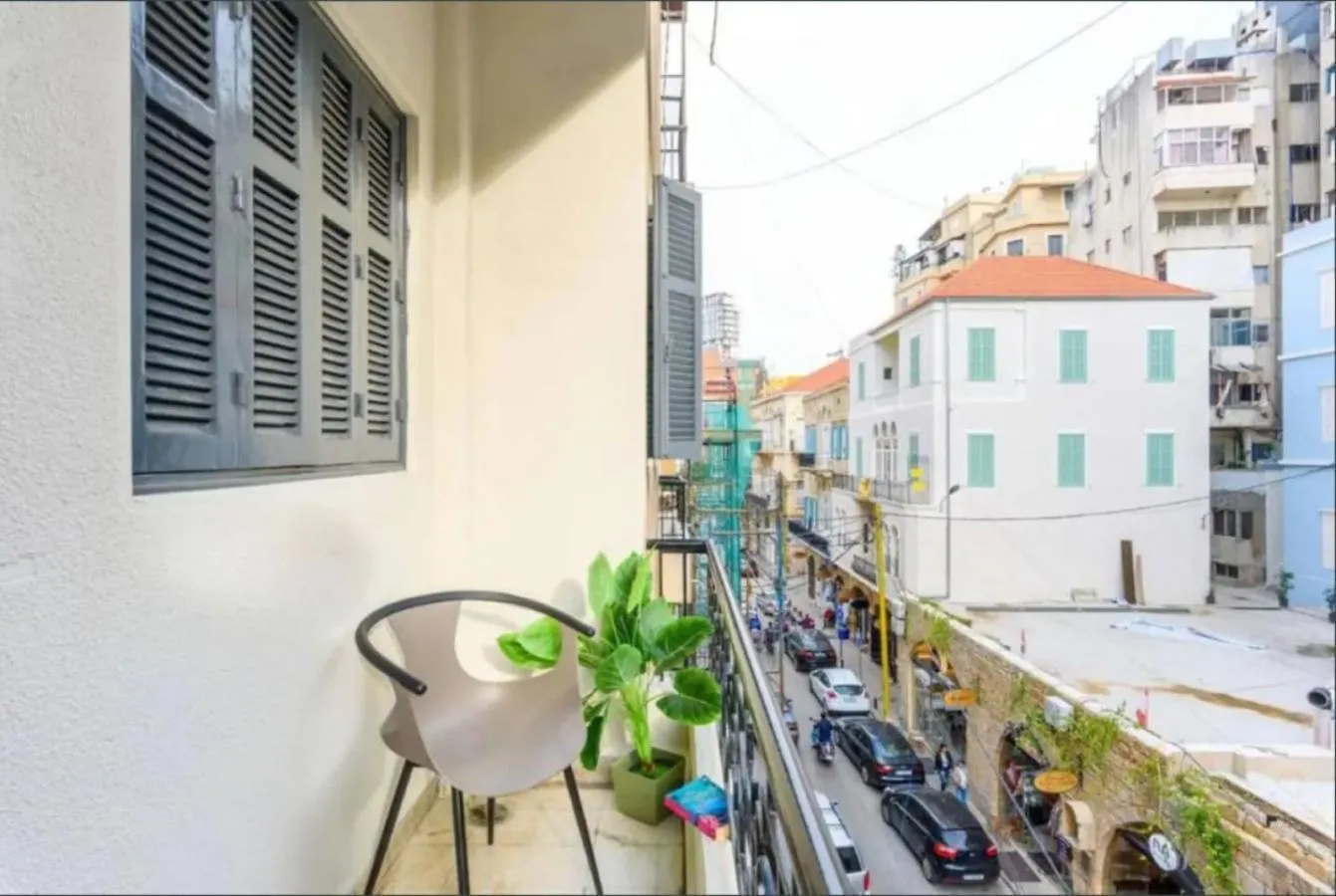 Apartment Steps 1Br In Gemmayze Beirut