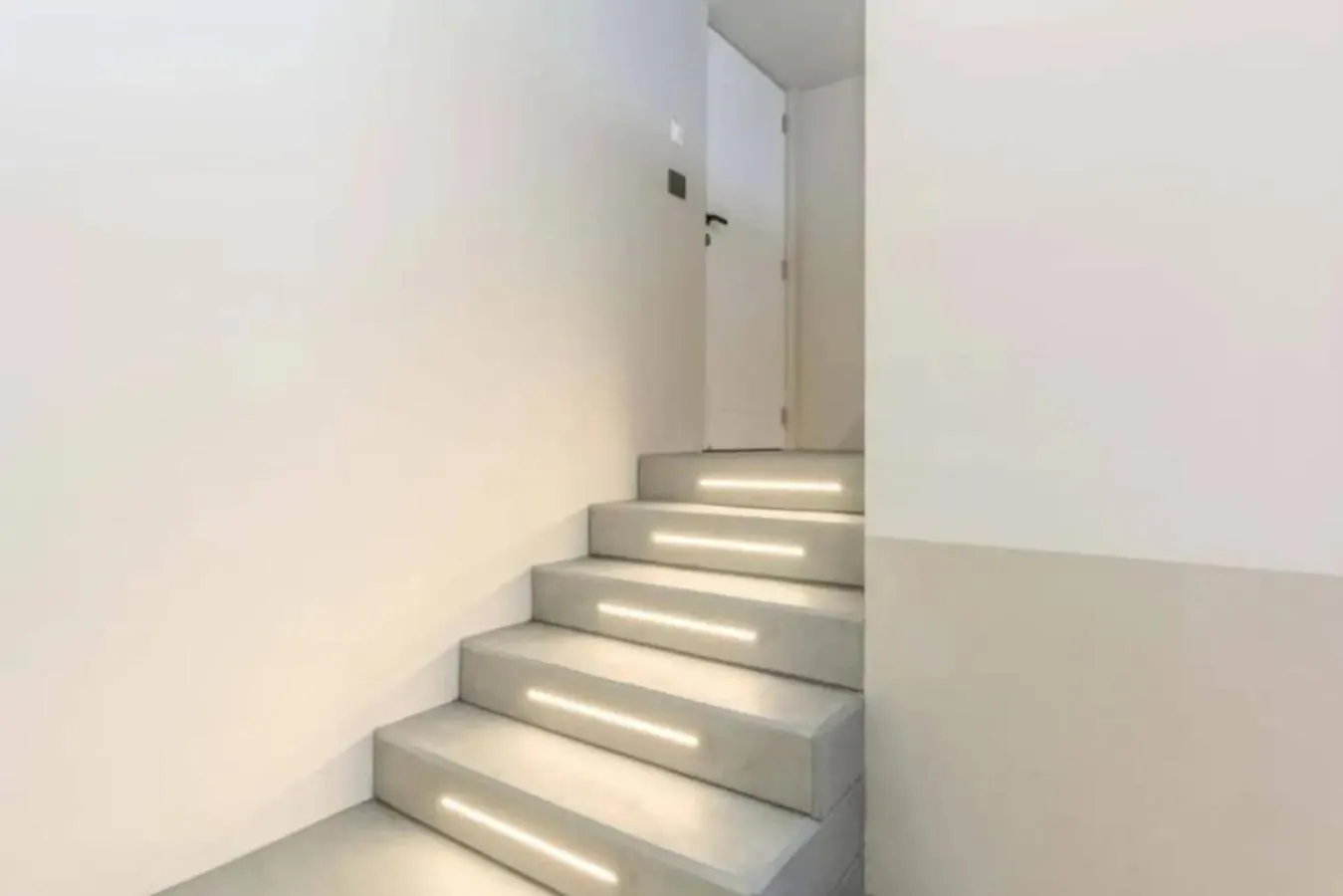 Steps 1Br In Gemmayze Beirut Apartment